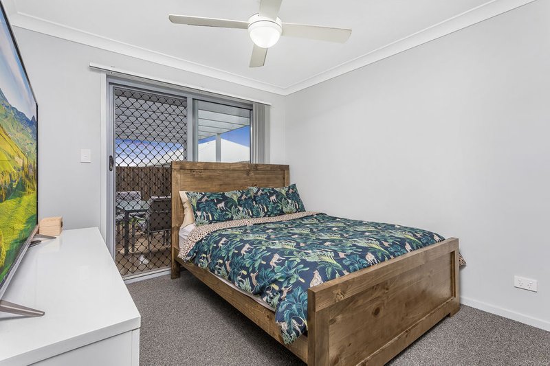 Photo - 19b Liberator Street, Griffin QLD 4503 - Image 4