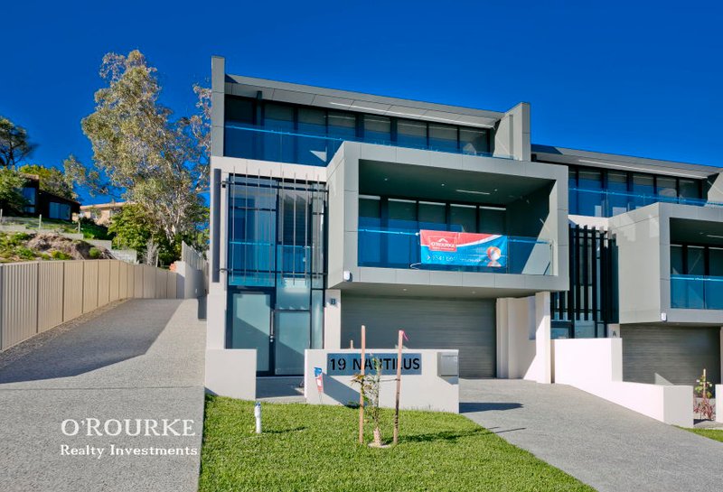 Photo - 19B Nautilus Crescent, Scarborough WA 6019 - Image 3