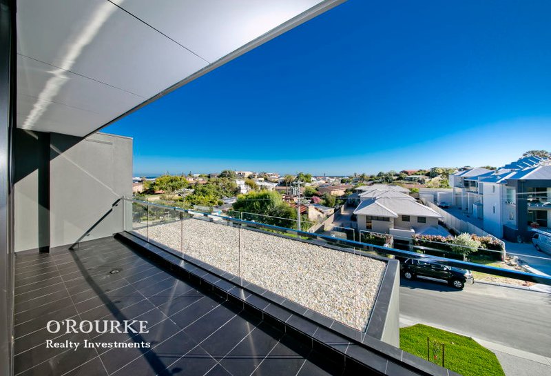 Photo - 19B Nautilus Crescent, Scarborough WA 6019 - Image 14