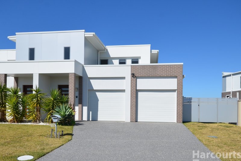 Photo - 19B Portside Crescent, Port Macquarie NSW 2444 - Image 1