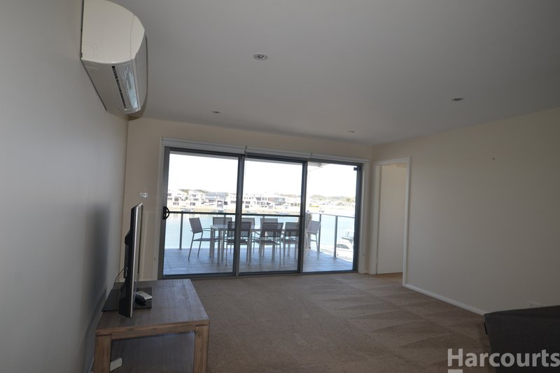 Photo - 19B Portside Crescent, Port Macquarie NSW 2444 - Image 4