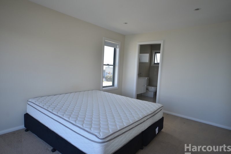 Photo - 19B Portside Crescent, Port Macquarie NSW 2444 - Image 5