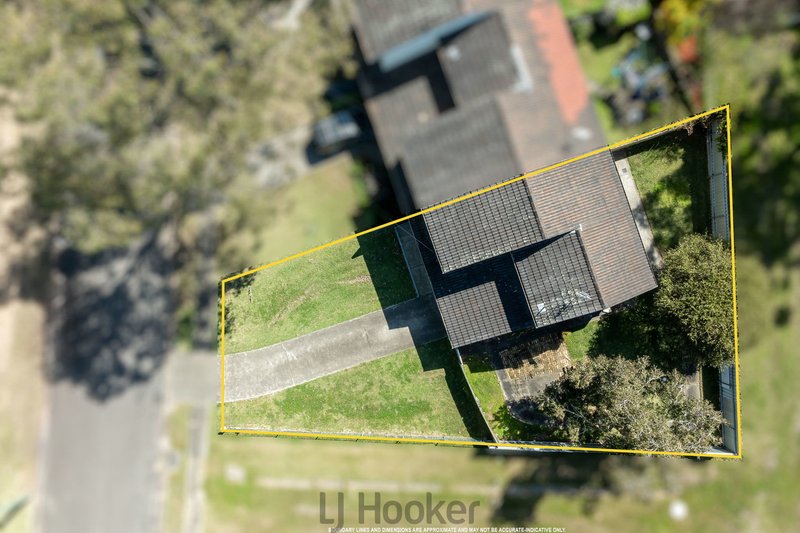 Photo - 19B Threlkeld Drive, Bolton Point NSW 2283 - Image 11