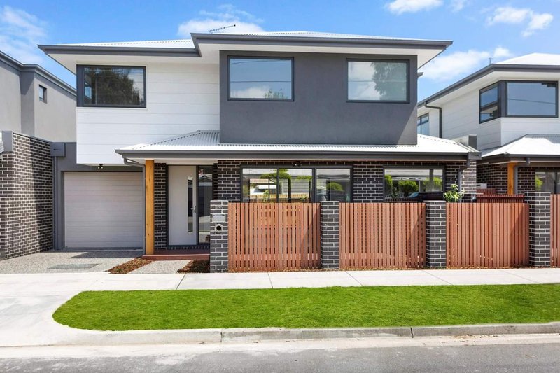 Photo - 19B Ti-Tree Crescent, Seaford VIC 3198 - Image 1