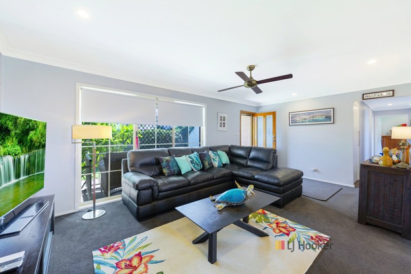 Photo - 19b Walu Avenue, Budgewoi NSW 2262 - Image 8