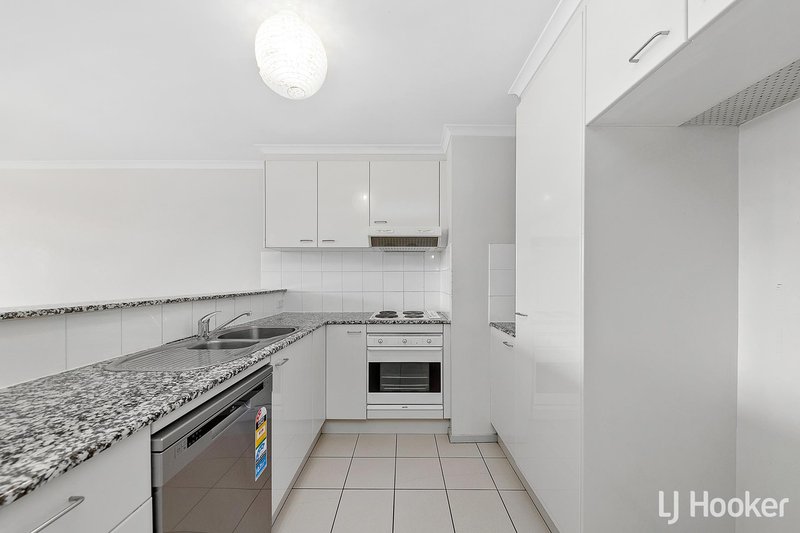 Photo - 19B/9 Chandler Street, Belconnen ACT 2617 - Image 2