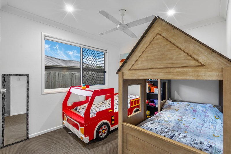 Photo - 1/9C Spruce Street, Loganlea QLD 4131 - Image 8