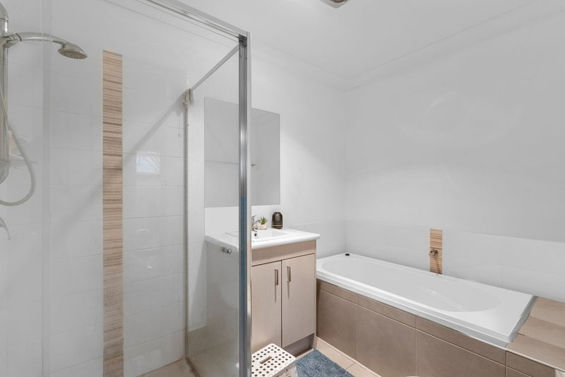 Photo - 1/9C Spruce Street, Loganlea QLD 4131 - Image 9