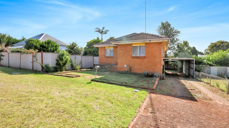 1a Allan Street, North Toowoomba QLD 4350