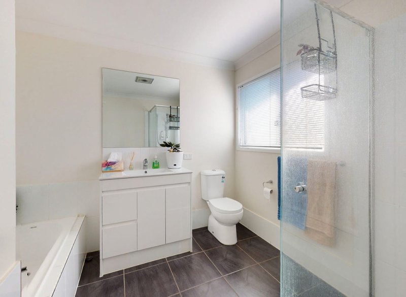 Photo - 1a Allspice Street, Crestmead QLD 4132 - Image 9