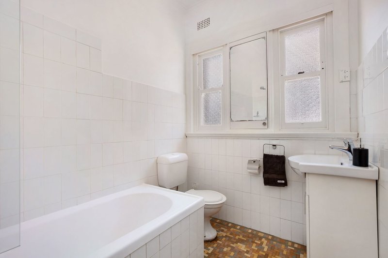 Photo - 1A Angel Road, Strathfield NSW 2135 - Image 4