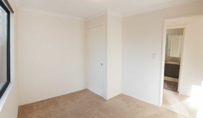 Photo - 1A Ashcroft Way, Balga WA 6061 - Image 17