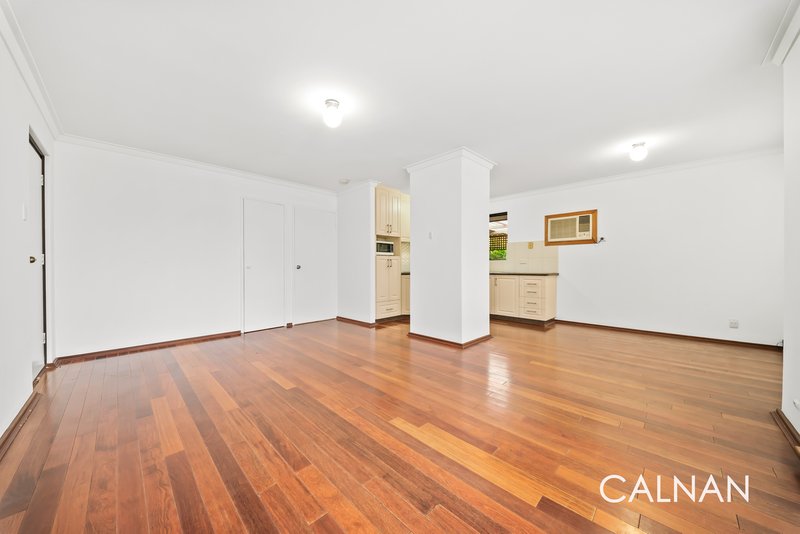 Photo - 1A Bowyer Close, Willetton WA 6155 - Image 4