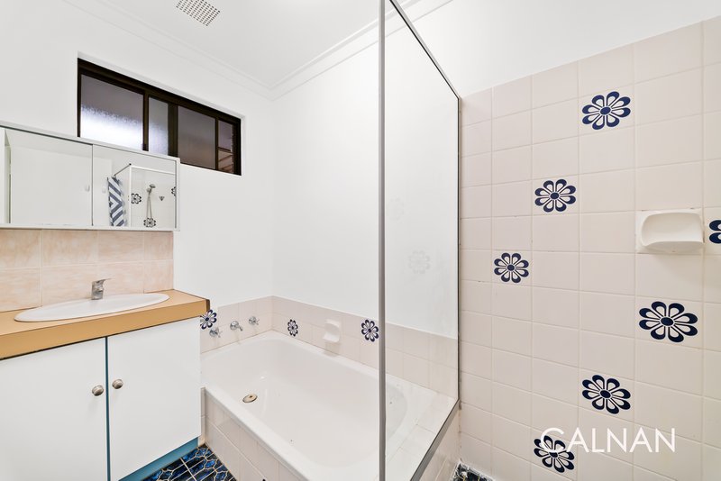Photo - 1A Bowyer Close, Willetton WA 6155 - Image 6