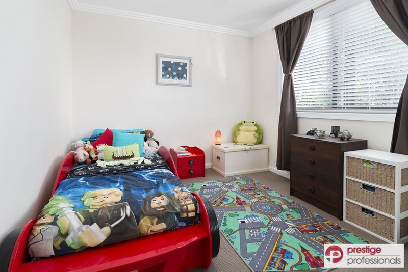 Photo - 1A Brallos Avenue, Holsworthy NSW 2173 - Image 9