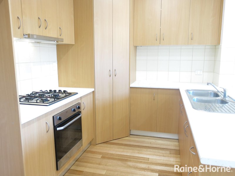 Photo - 1A Brooker Court, Sunshine North VIC 3020 - Image 6