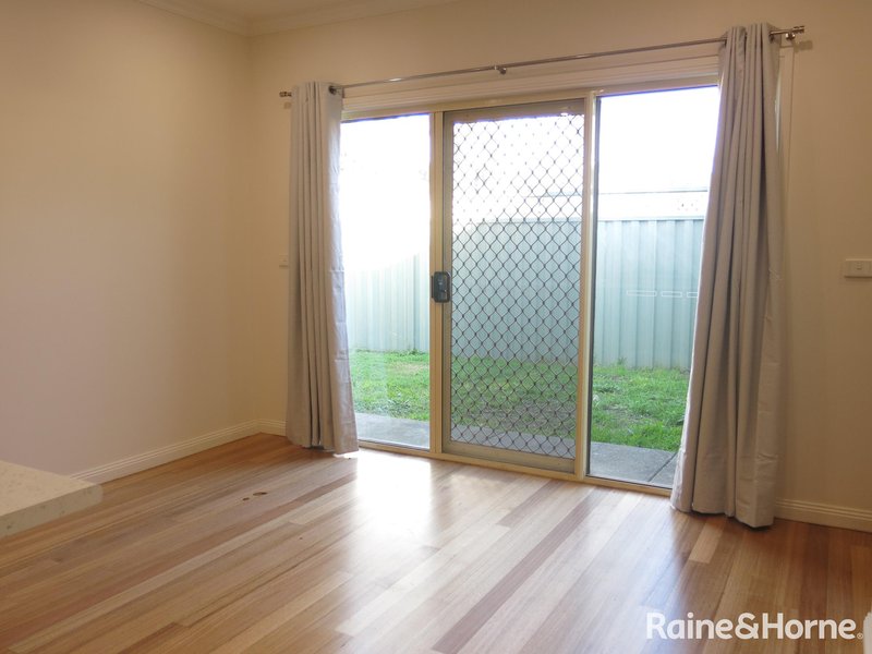 Photo - 1A Brooker Court, Sunshine North VIC 3020 - Image 8