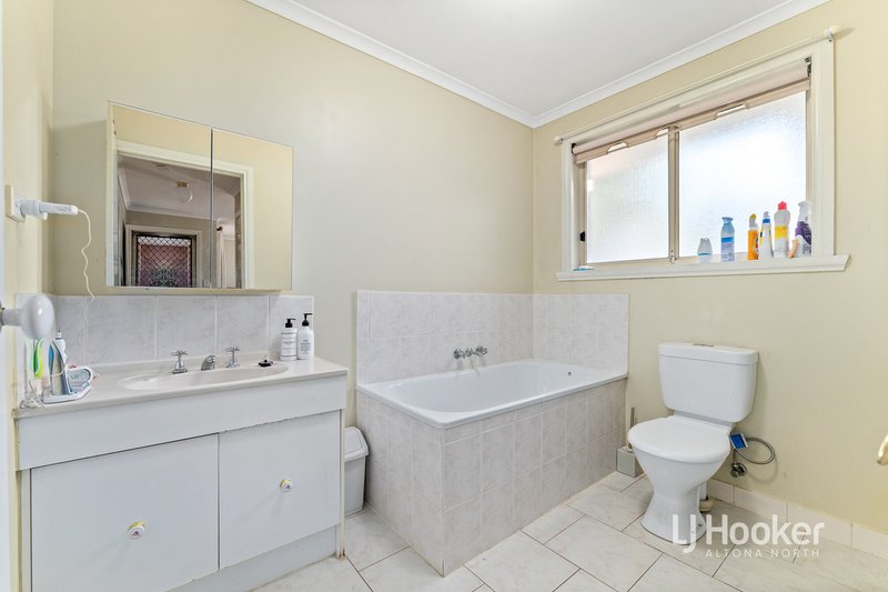 Photo - 1a Bryan Avenue, Altona North VIC 3025 - Image 10