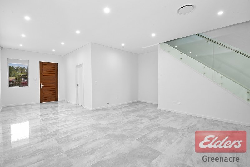 Photo - 1a Cardigan Road, Greenacre NSW 2190 - Image 3