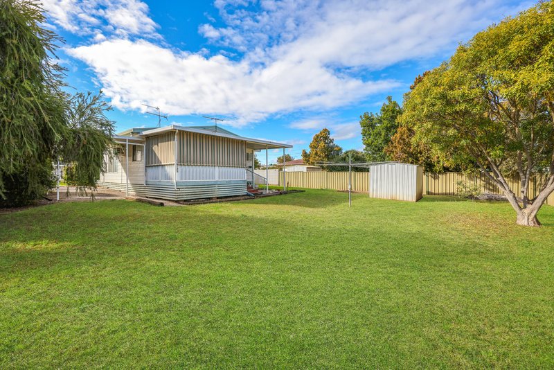 Photo - 1A Carinya Avenue, Manilla NSW 2346 - Image 10