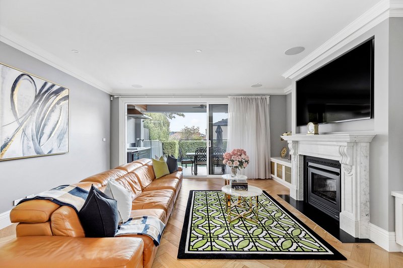 Photo - 1A Caroline Street, Aberfeldie VIC 3040 - Image 7