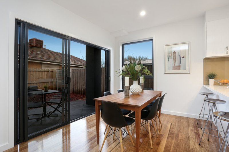 Photo - 1A Cherry Court, Lalor VIC 3075 - Image 5