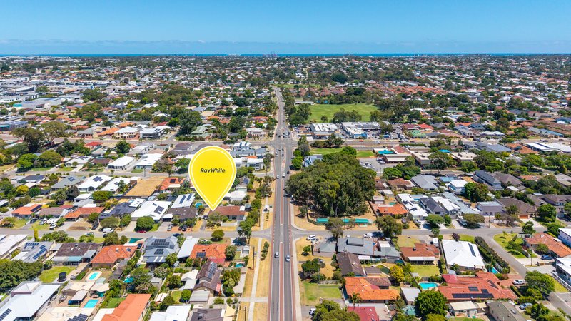 Photo - 1A Choules Place, Myaree WA 6154 - Image 3