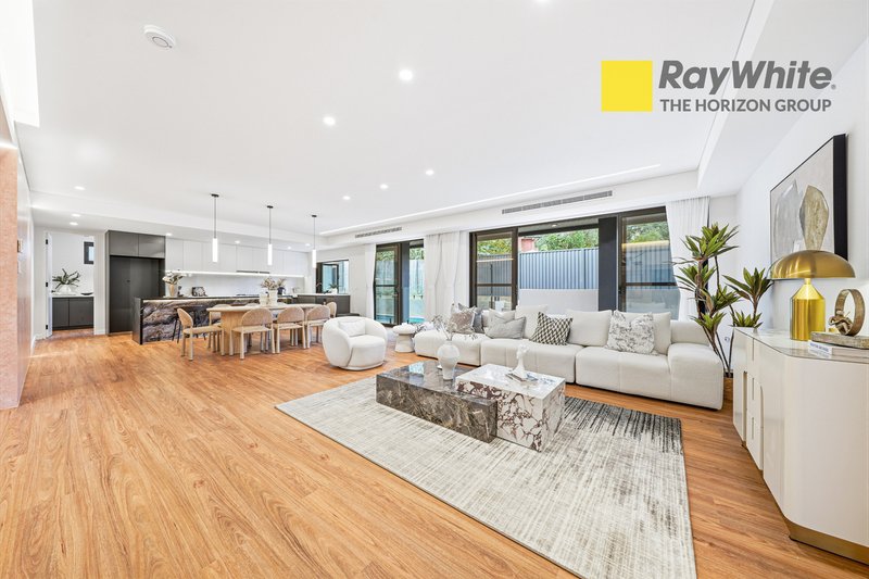 Photo - 1A Constance Close, Epping NSW 2121 - Image 5