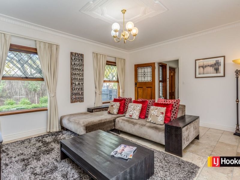 Photo - 1A Cotham Avenue, Kensington Park SA 5068 - Image 6