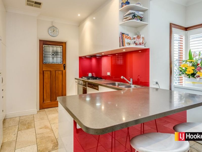 Photo - 1A Cotham Avenue, Kensington Park SA 5068 - Image 11