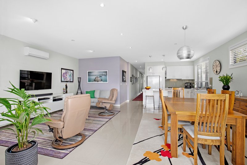 Photo - 1A Darvall Court, Cheltenham VIC 3192 - Image 6