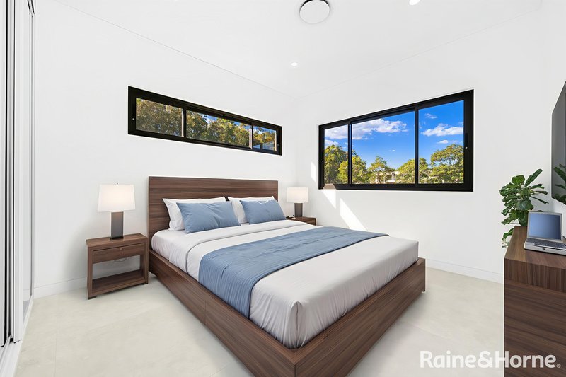 Photo - 1a Donaldson Close, Merrylands NSW 2160 - Image 6