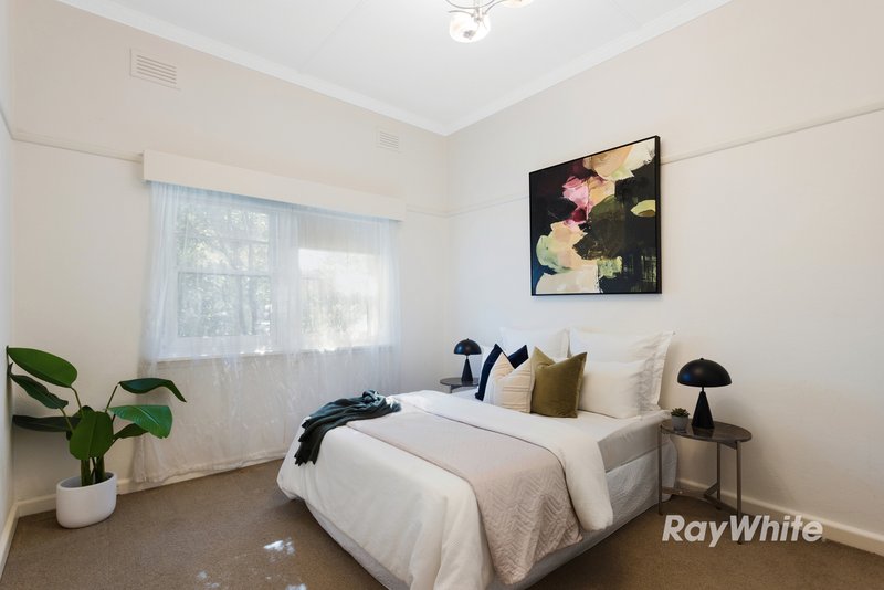 Photo - 1A Doris Street, Murrumbeena VIC 3163 - Image 7
