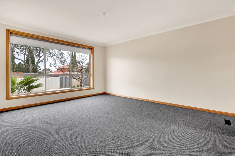 Photo - 1A Gould Street, Coburg North VIC 3058 - Image 4