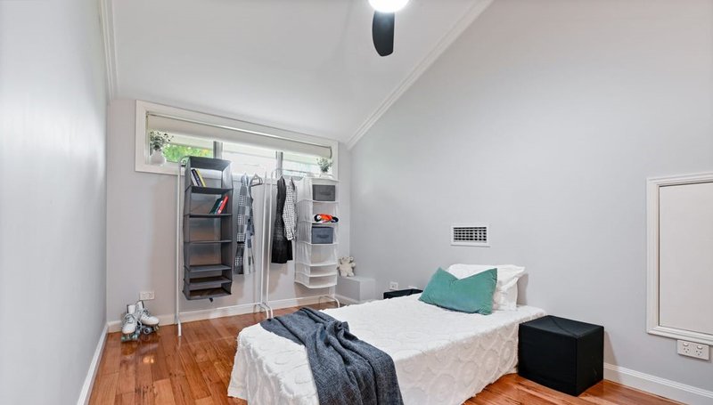 Photo - 1a Greenbank Street, Marrickville NSW 2204 - Image 6