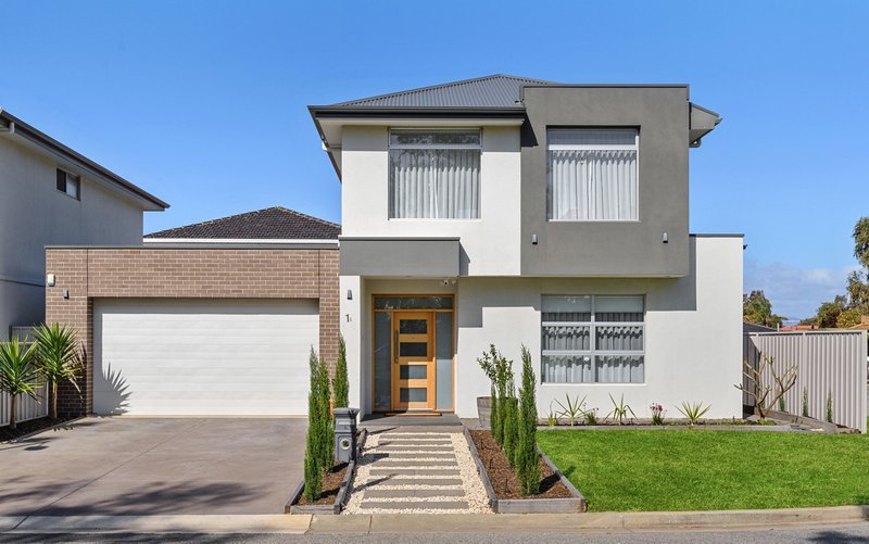 1a Greenfield Crescent, West Lakes Shore SA 5020