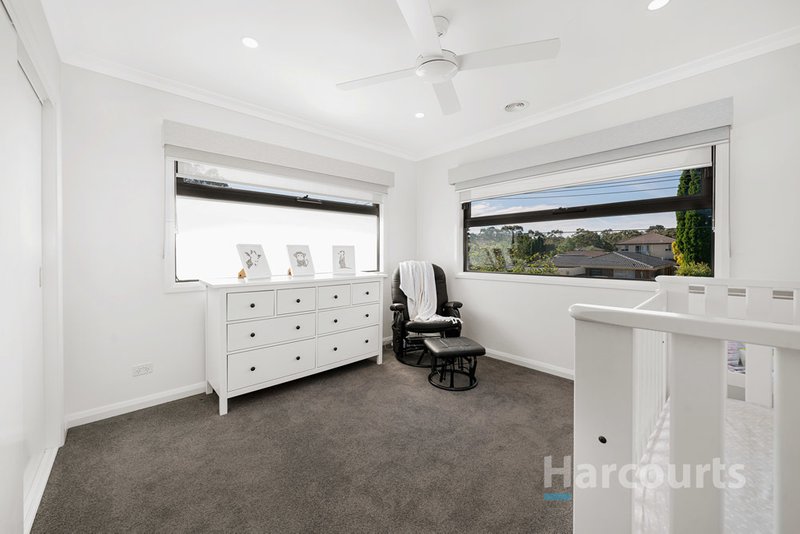 Photo - 1A Hedgeley Close, Wantirna South VIC 3152 - Image 11