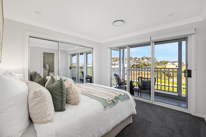 Photo - 1A Hedgewood Drive, Box Hill NSW 2765 - Image 8
