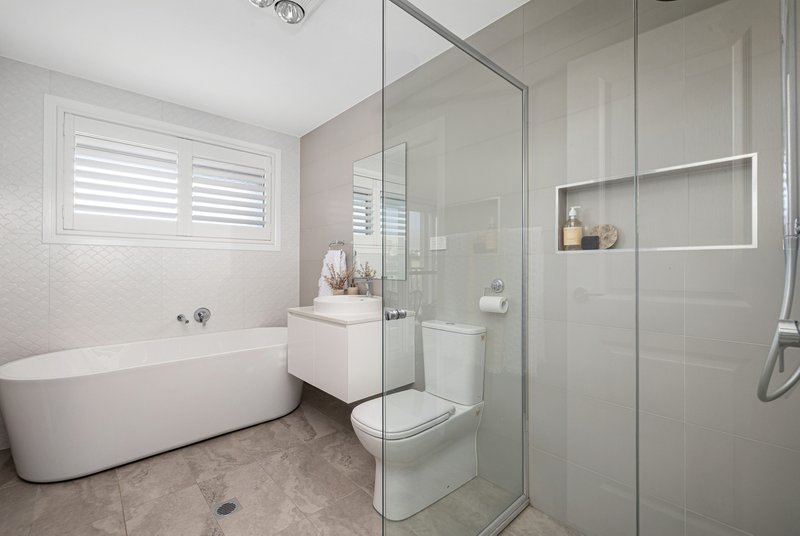 Photo - 1A Hedgewood Drive, Box Hill NSW 2765 - Image 9