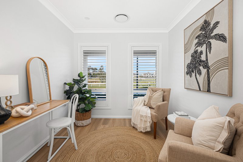 Photo - 1A Hedgewood Drive, Box Hill NSW 2765 - Image 13