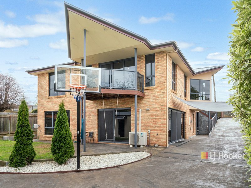 Photo - 1a Hilltop Avenue, Devonport TAS 7310 - Image 1