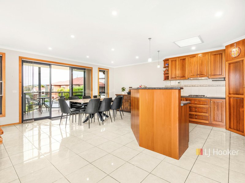 Photo - 1a Hilltop Avenue, Devonport TAS 7310 - Image 3
