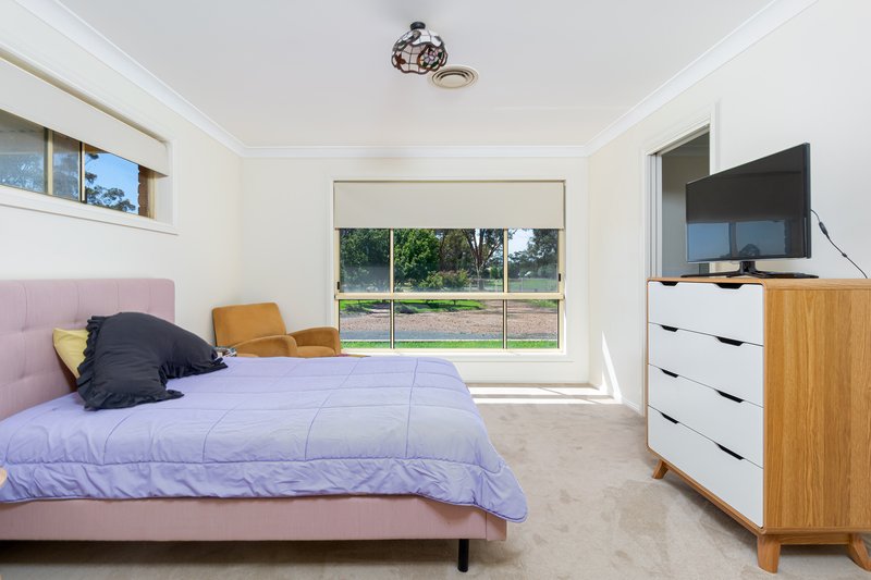 Photo - 1A Hinde Street, Temora NSW 2666 - Image 6