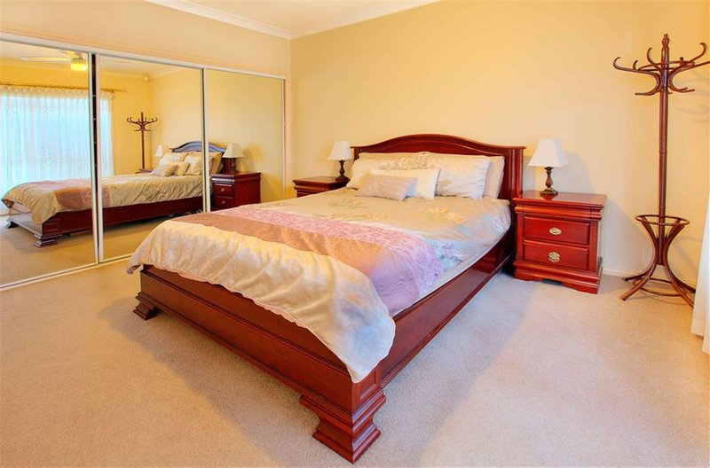 Photo - 1A Horwood Avenue, Baulkham Hills NSW 2153 - Image 6