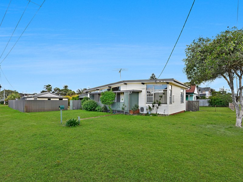 Photo - 1a Kalinda Street, Blacksmiths NSW 2281 - Image 14