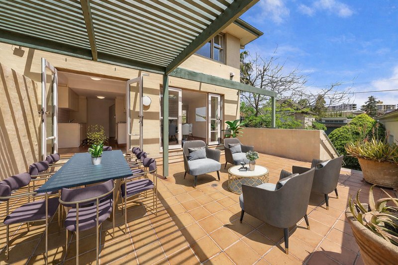 Photo - 1A Kenilworth Street, Bondi Junction NSW 2022 - Image 2
