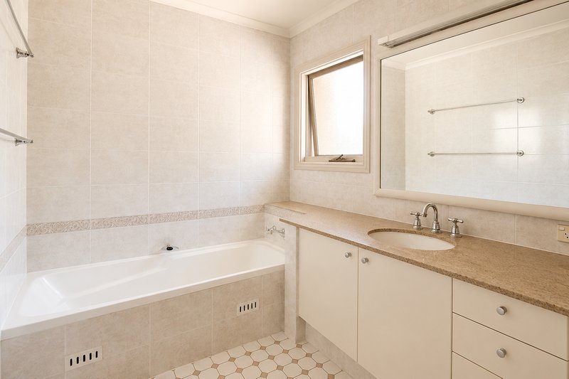 Photo - 1A Kenilworth Street, Bondi Junction NSW 2022 - Image 4