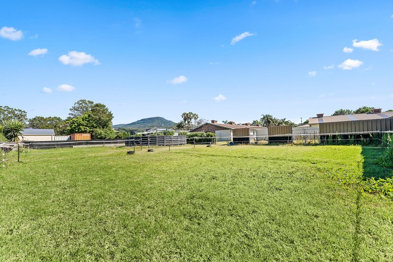 Photo - 1a Kingston Town Drive, Kembla Grange NSW 2526 - Image 11
