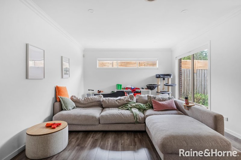 Photo - 1A Leicester Crescent, Melton VIC 3337 - Image 8