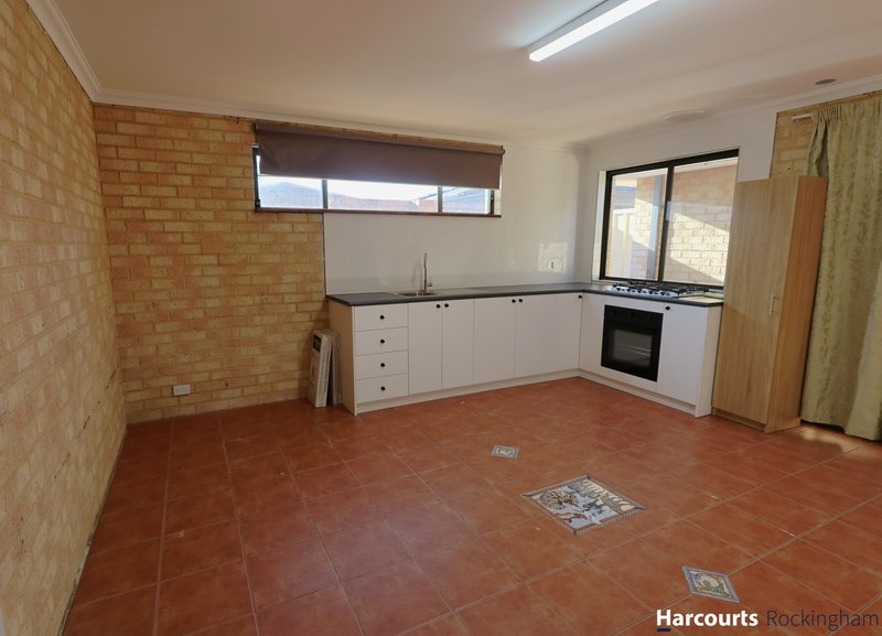 Photo - 1A Mariano Court, Rockingham WA 6168 - Image 2